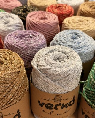 Vánořní kolekce - VelkáVlna příze 2mm s třpytivými nitkami - limitované množství, najdete na našem eshopu #bavlněnéšňůry...